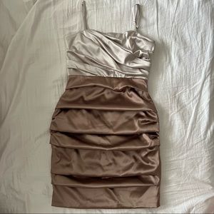 Le Château Two Toned Ruched Satin Bodycon Dress Size S